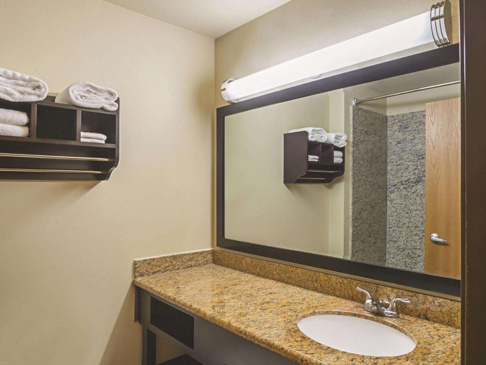 King Suite interior